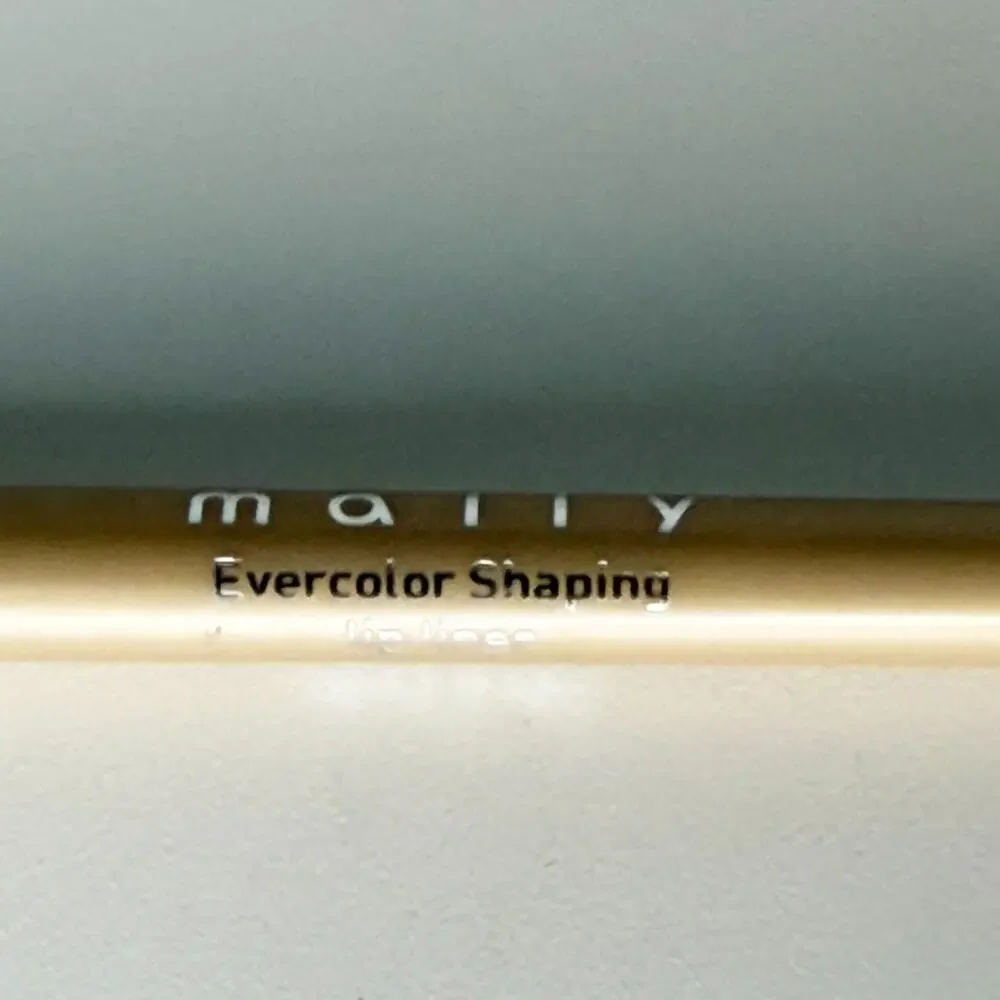 Mally Evercolor Shaping Lip Liner Neutral Red Liner .07 oz .28g New